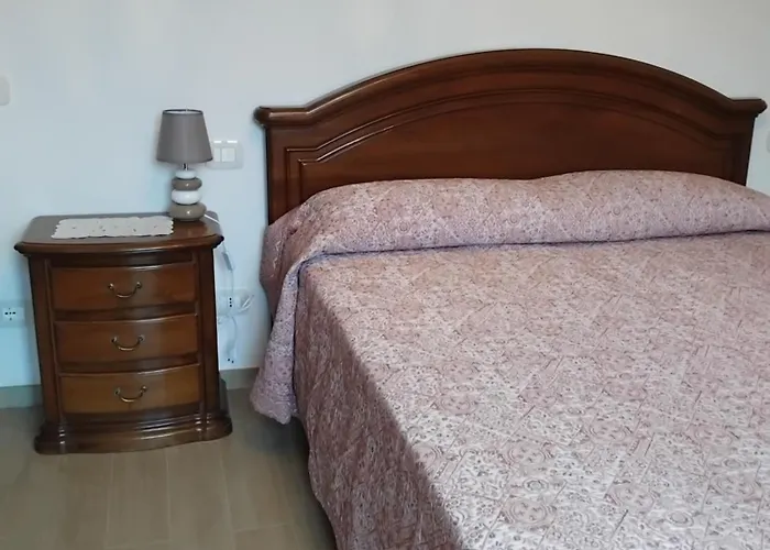 Cascina Nuova カントリーハウス Mombasiglio